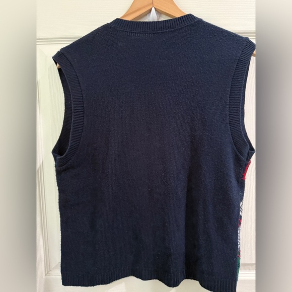 Southern Lady Festive Navy Red Green Holiday Christmas Tree Holly Nordic Vest - Picture 4 of 4